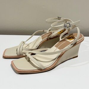 Dolce Vita Ivory Strappy Thong Wedge Heel Sandals Women Size 7.5